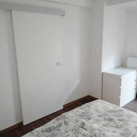 Ferien- Montagewohnung Apartment Zulpich